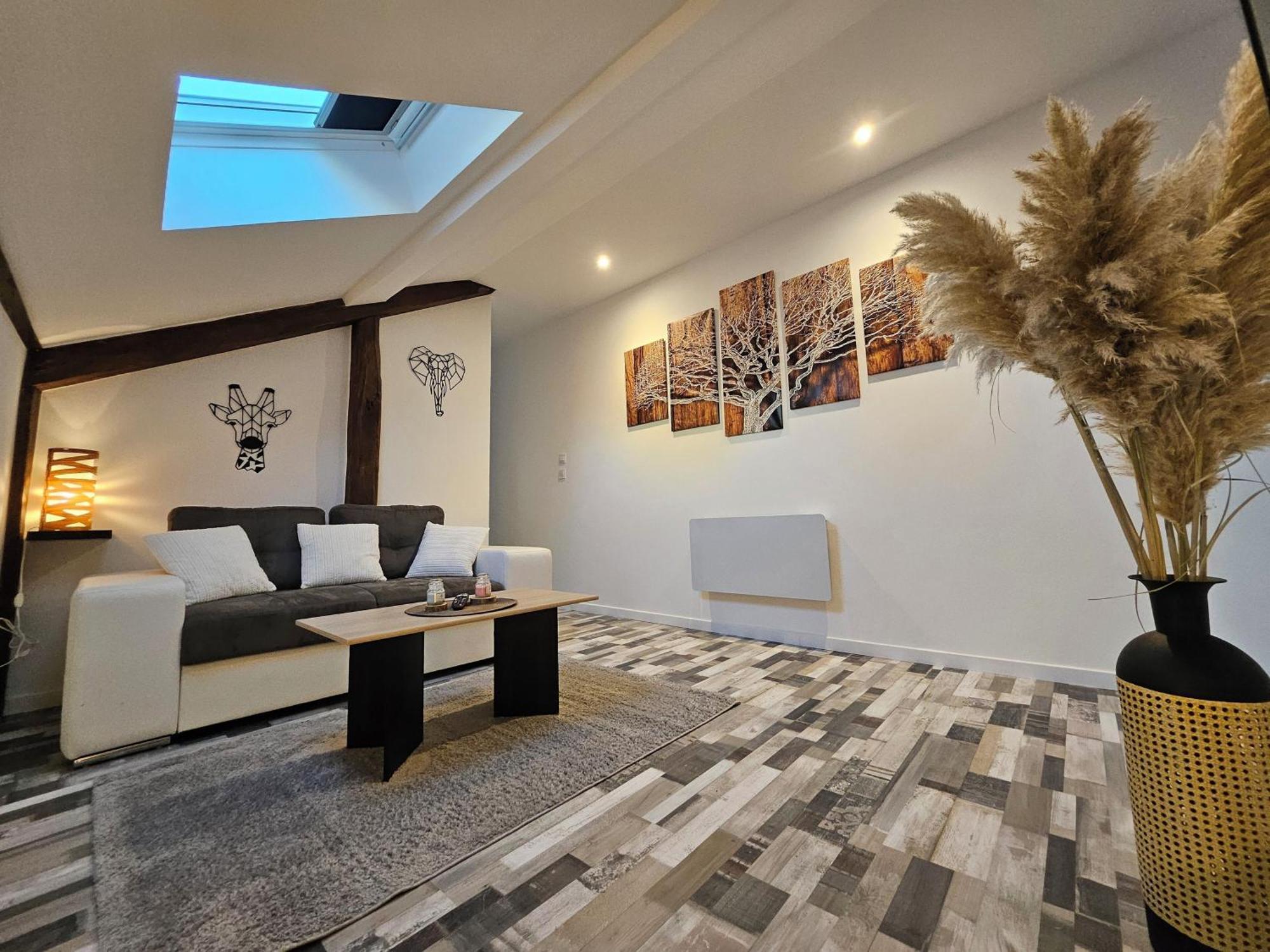 Joli Appartement Mansarde Дусиз Екстериор снимка