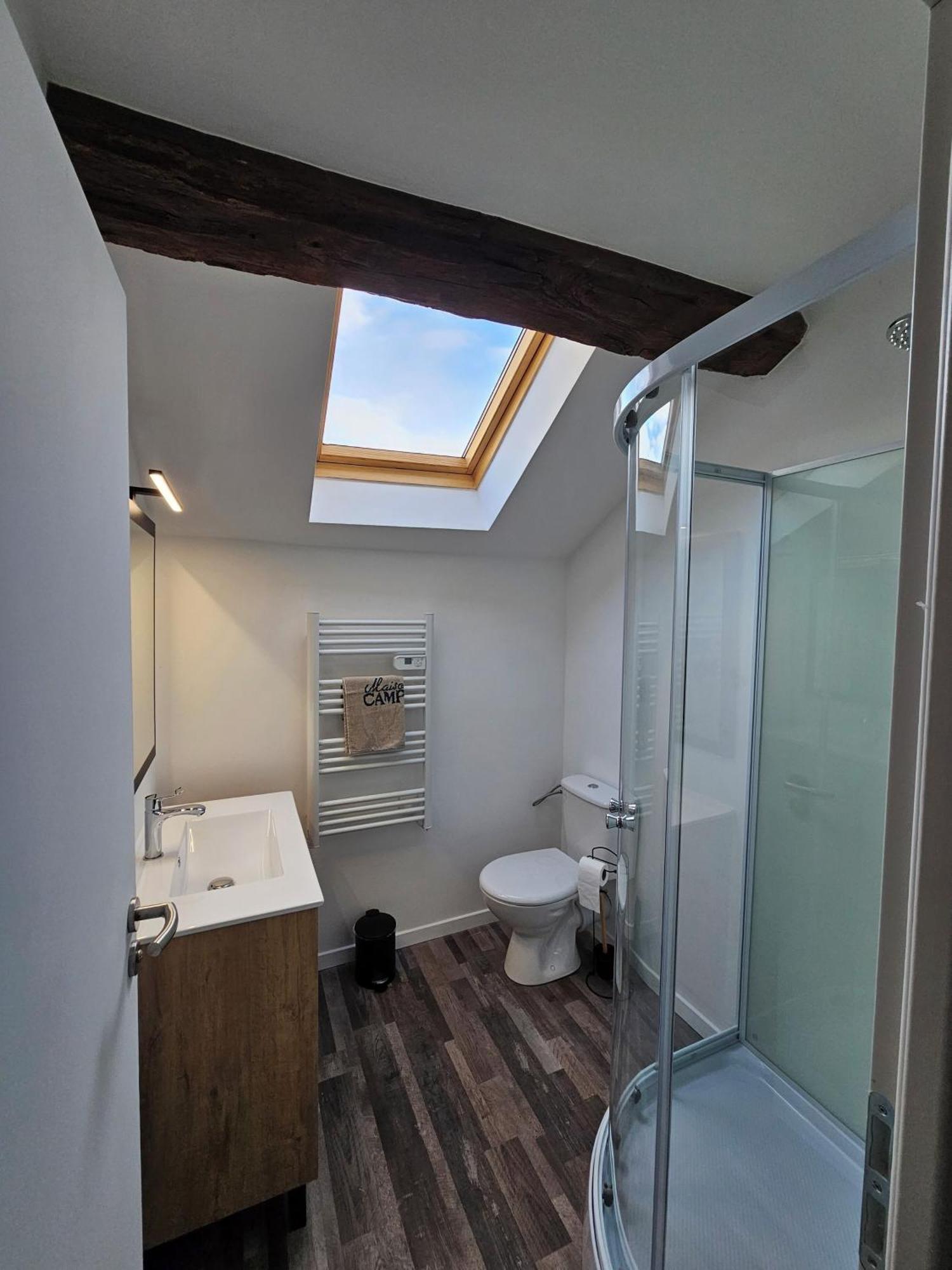 Joli Appartement Mansarde Дусиз Екстериор снимка